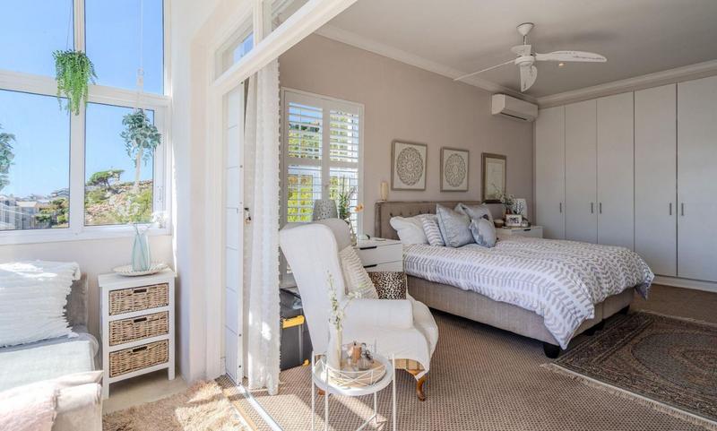 4 Bedroom Property for Sale in Simons Town Western Cape